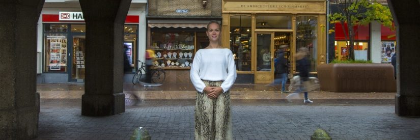 Sandra 1500x500